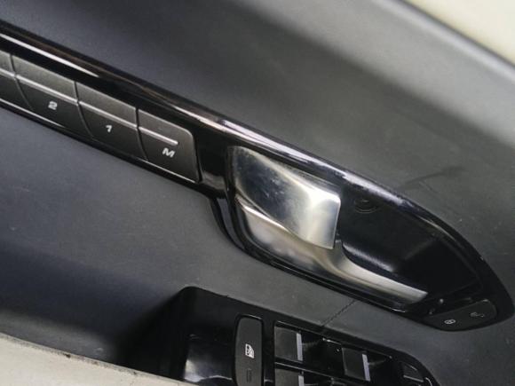 [金华·苏L] 二手路虎揽胜极光2013款 2.0T 5门耀致版