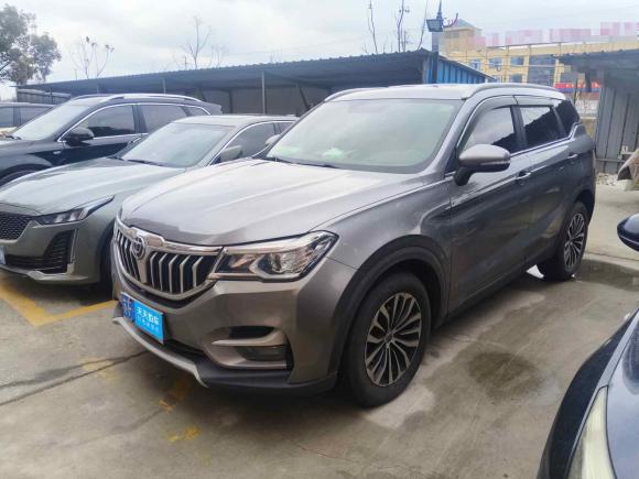 [南通·苏F] 二手中华中华V62018款 1.5T 手动豪华型