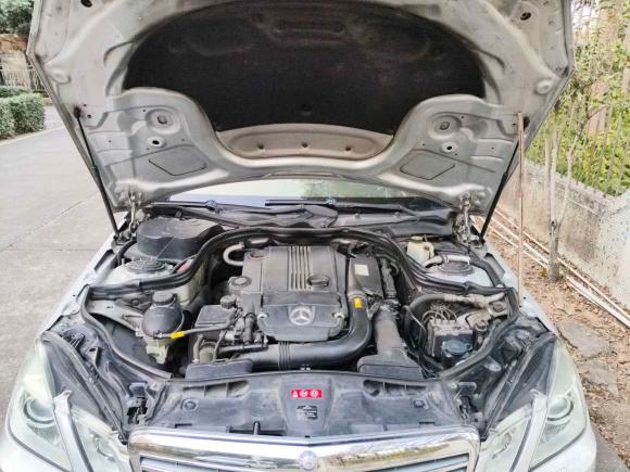 [佛山·粤E] 二手奔驰奔驰E级2010款 E 200 CGI 优雅型