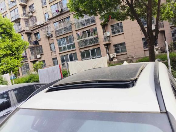 [南通·苏F] 二手宝马宝马X12016款 sDrive18Li 尊享型