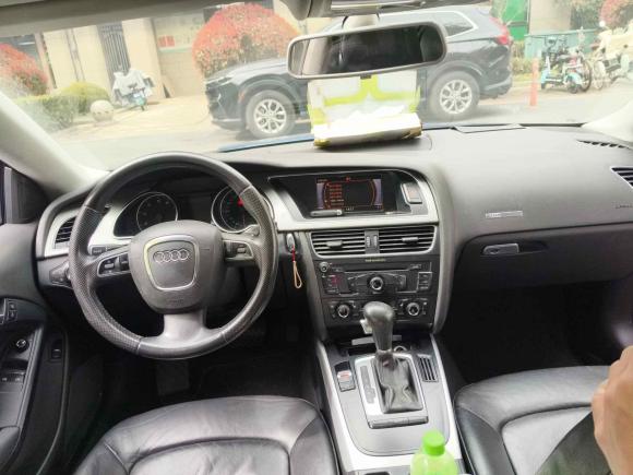 [上海·沪A] 二手奥迪奥迪A52010款 2.0TFSI Coupe