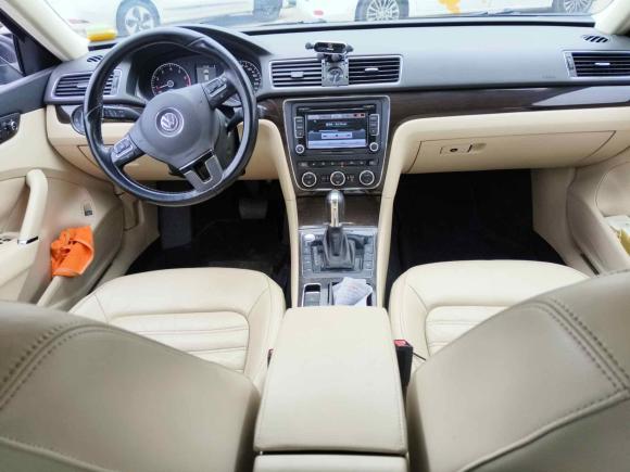 [上海·皖B] 二手大众帕萨特2013款 1.8TSI DSG御尊版