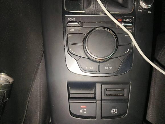 [苏州·苏E] 二手奥迪奥迪A32014款 Limousine 35 TFSI 自动进取型