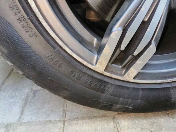 [西安·陕U] 二手宝马宝马3系2015款 320i 时尚型