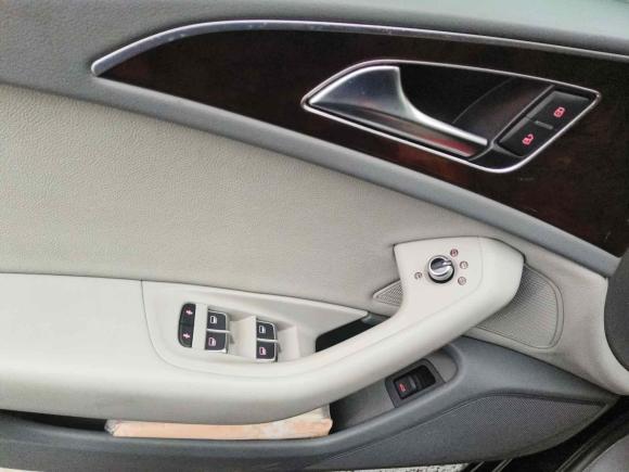 [成都·贵A] 二手奥迪奥迪A6L2012款 30 FSI 舒适型