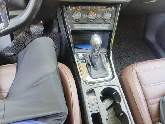 [上海·沪B] 二手大众途安2016款 途安L 280TSI DSG豪华版