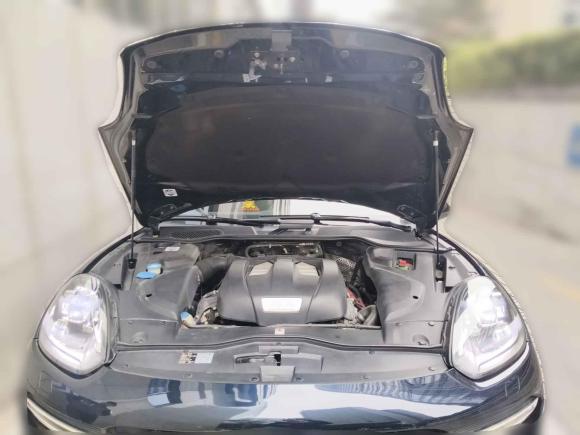 [广州·粤A] 二手保时捷Cayenne2015款 Cayenne 3.0T