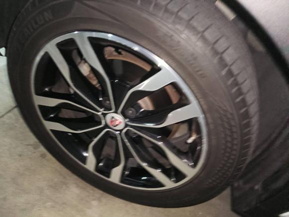 [青岛·鲁B] 二手荣威荣威RX52018款 30T 两驱自动互联网铂金版