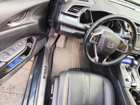 [佛山·粤E] 二手本田思域2016款 220TURBO CVT尊贵版