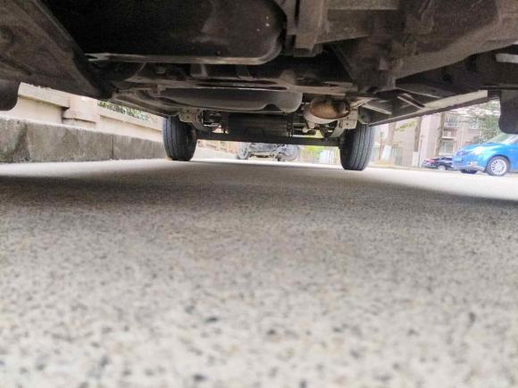 [上海·沪A] 二手大通新途V802015款 2.5T AMT傲运通版短轴中顶