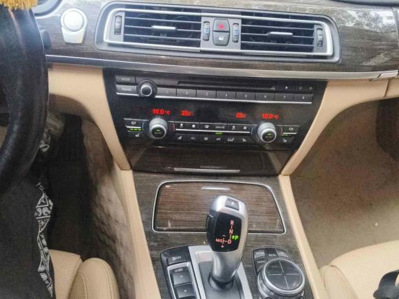 [宁波·浙B] 二手宝马宝马7系2013款 740Li 领先型