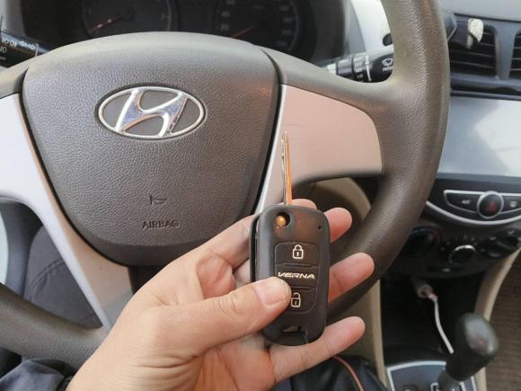 [合肥·皖A] 二手现代瑞纳2010款 三厢 1.4L 自动舒适型GS