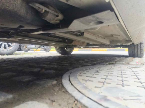 [上海·浙C] 二手标致标致30082013款 2.0L 自动经典版