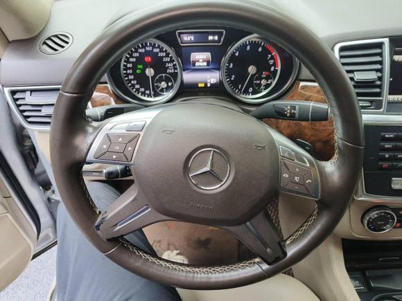 [成都·川A] 二手奔驰奔驰M级2014款 ML 400 4MATIC动感型