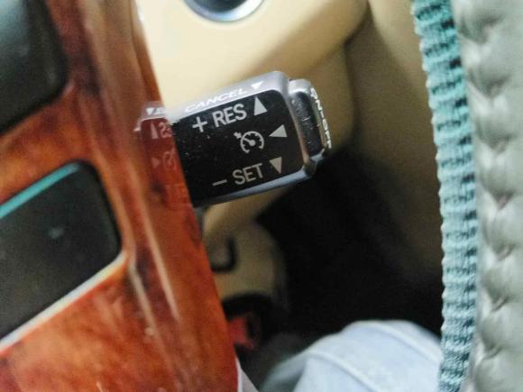 [温州·浙C] 二手丰田皇冠2005款 3.0L Royal Saloon