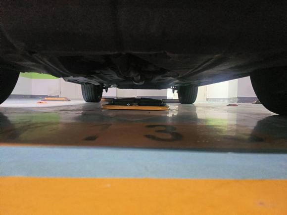 [武汉·鄂A] 二手比亚迪宋PLUS2020款 1.5T 自动尊贵型