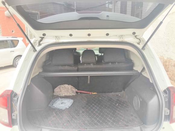 [青岛·鲁B] 二手Jeep指南者2014款 改款 2.0L 两驱精英版