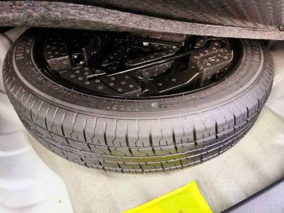 [上海·苏U] 二手荣威荣威i52021款 改款 1.5L CVT钻石版