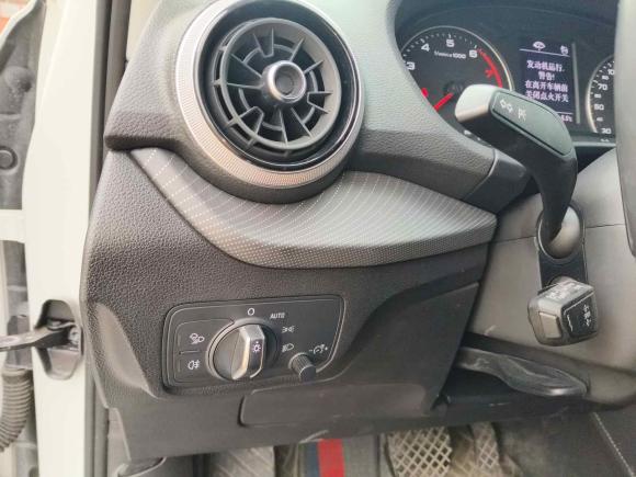 [西安·陕U] 二手奥迪奥迪Q2L2022款 35 TFSI 进取动感型