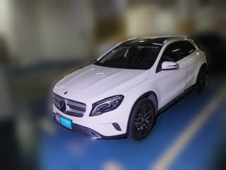 奔驰奔驰GLA2016款 GLA 200 时尚型