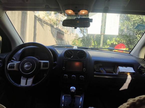 [湖州·浙E] 二手Jeep指南者2011款 2.4L 四驱运动版