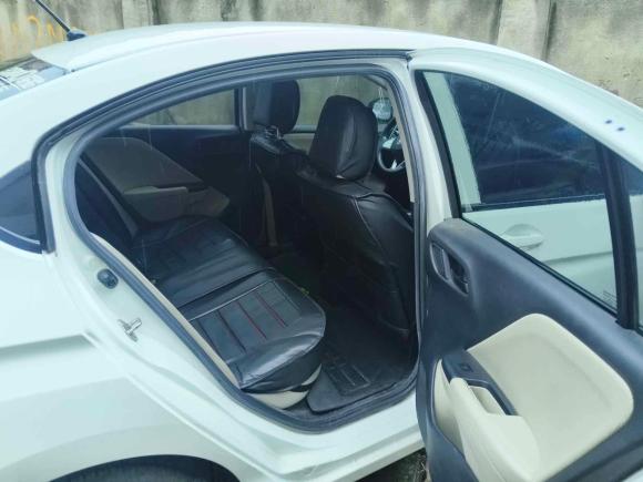 [上海·沪H] 二手本田锋范2015款 1.5L CVT舒适版