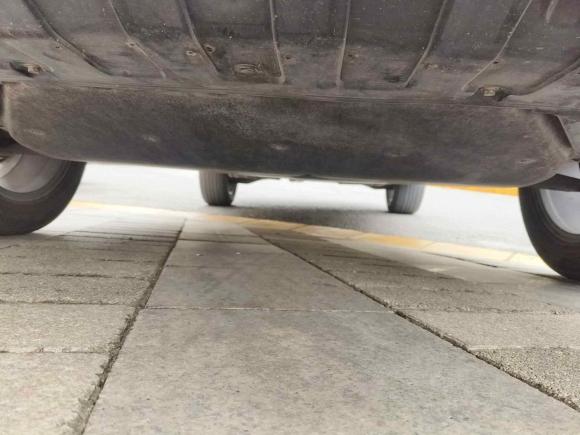 [上海·鄂J] 二手三菱欧蓝德2018款 2.0L 两驱嘉乐版 7座