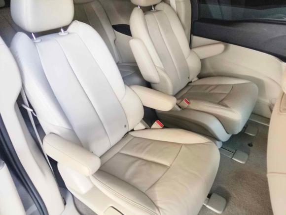 [广州·粤L] 二手别克别克GL82018款 28T 豪华型 国VI