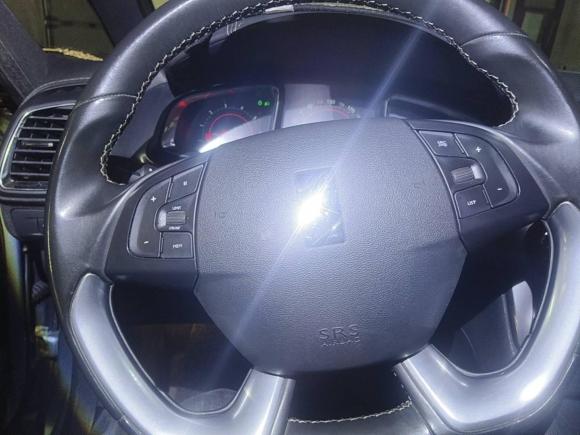 [苏州·湘A] 二手DSDS 52012款 1.6T 雅致版