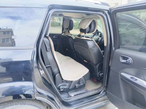 [苏州·苏U] 二手道奇酷威2013款 2.4L 两驱尊尚版