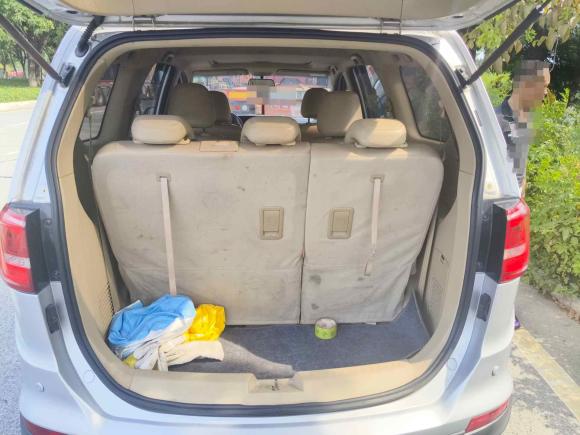 [广州·粤S] 二手宝骏宝骏7302016款 1.8L iAMT豪华型 7座