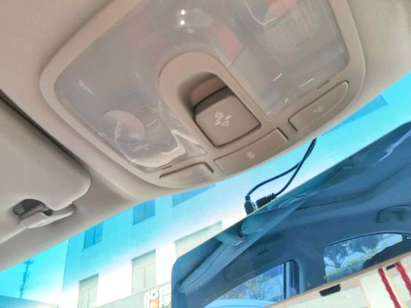 [苏州·苏E] 二手荣威荣威3502015款 1.5L 自动豪华天窗版