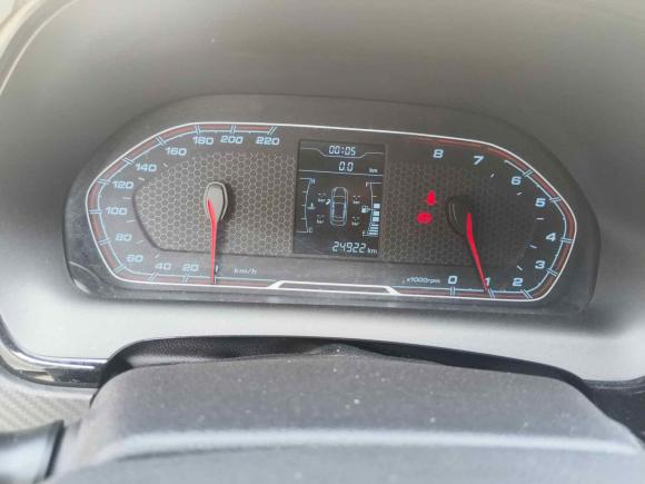 [济南·鲁A] 二手奇瑞瑞虎3x2018款 1.5L 手动精英版