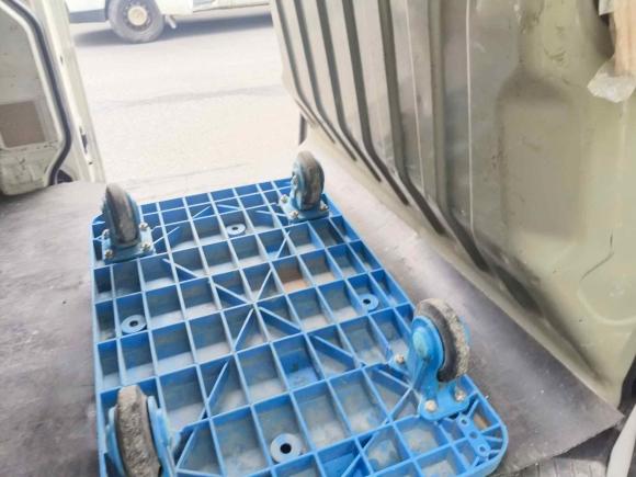 [上海·皖K] 二手长安跨越跨越星V72022款 1.6L汽油舒适型5座对开门DAM16KR