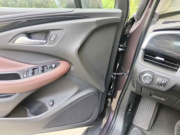 [上海·沪B] 二手别克昂科威Plus2018款 28T 四驱精英型