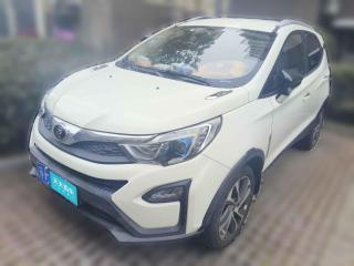 比亚迪元2016款 1.5L 手动豪华型
