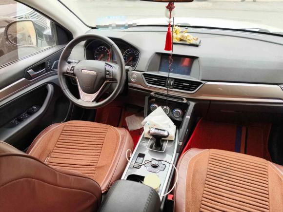 [济南·鲁A] 二手哈弗哈弗H62018款 运动版 1.5T 自动两驱精英型 国V