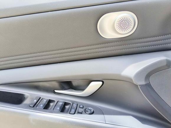[上海·苏N] 二手现代伊兰特2023款 1.5L CVT GLX精英版