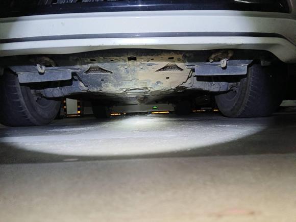 [武汉·鄂A] 二手丰田兰德酷路泽2015款 4.0L V6 中东低配版