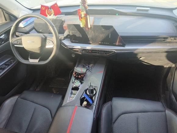 [济南·鲁A] 二手长安欧尚长安欧尚Z62022款 蓝鲸 1.5T DCT智领型