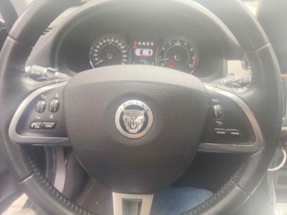 [深圳·粤B] 二手捷豹捷豹XF2012款 XF 3.0L V6风华版