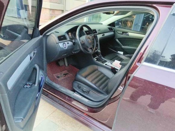 [青岛·鲁B] 二手大众帕萨特2014款 1.8TSI DSG御尊版
