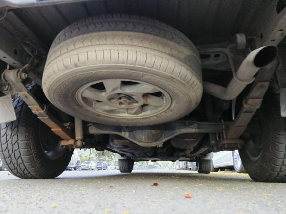 [宁波·浙B] 二手江铃域虎72012款 2.4T两驱手动普通版JX4D24