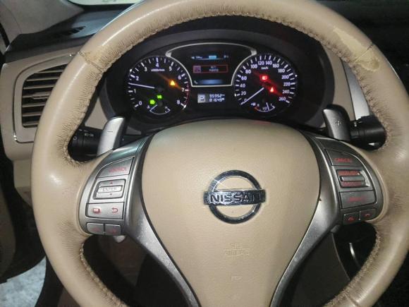 [深圳·陕A] 二手日产天籁2013款 2.5L XL-NAVI豪华版