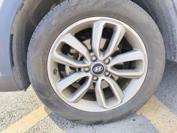 [宁波·渝A] 二手现代北京现代ix352018款 2.0L 自动两驱智勇·畅享版