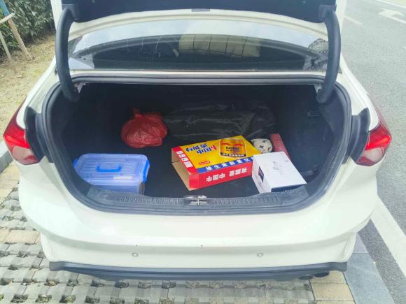 [苏州·苏E] 二手福特福克斯2019款 三厢 EcoBoost 180 自动ST Line