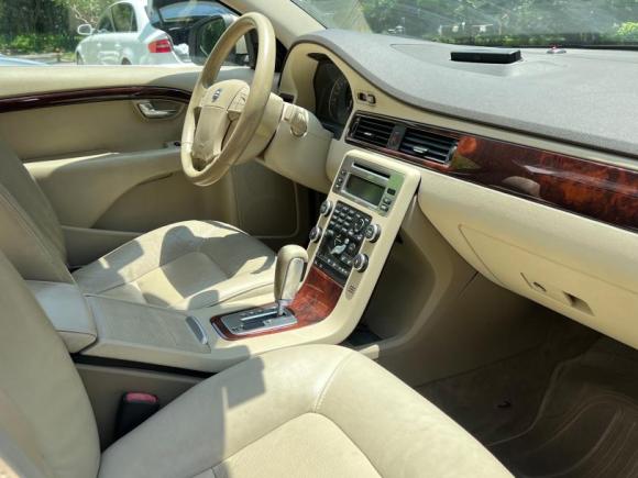 [北京·京L] 二手沃尔沃沃尔沃S802006款 2.5T 智尊版