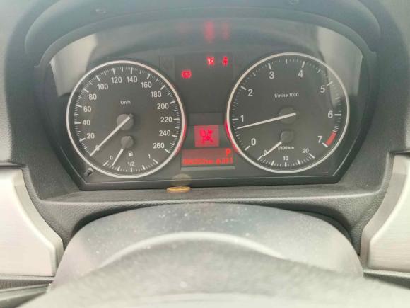 [武汉·鄂L] 二手宝马宝马3系2011款 320i双门轿跑车