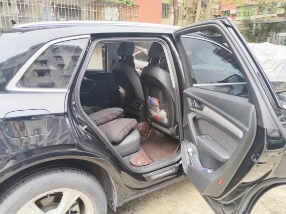 [深圳·粤B] 二手奥迪奥迪Q5L2018款 40 TFSI 荣享进取型 国VI