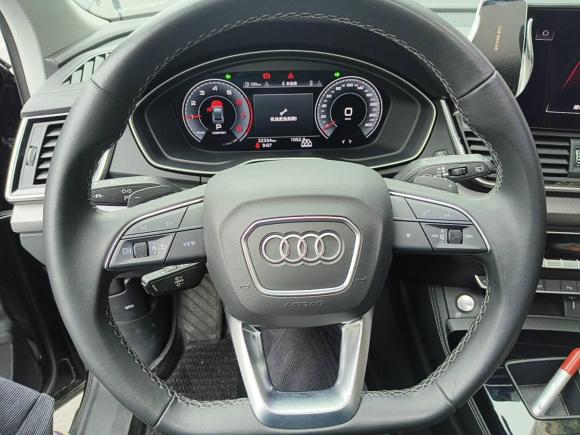 [南京·苏A] 二手奥迪奥迪Q5L2022款 40T 时尚动感型